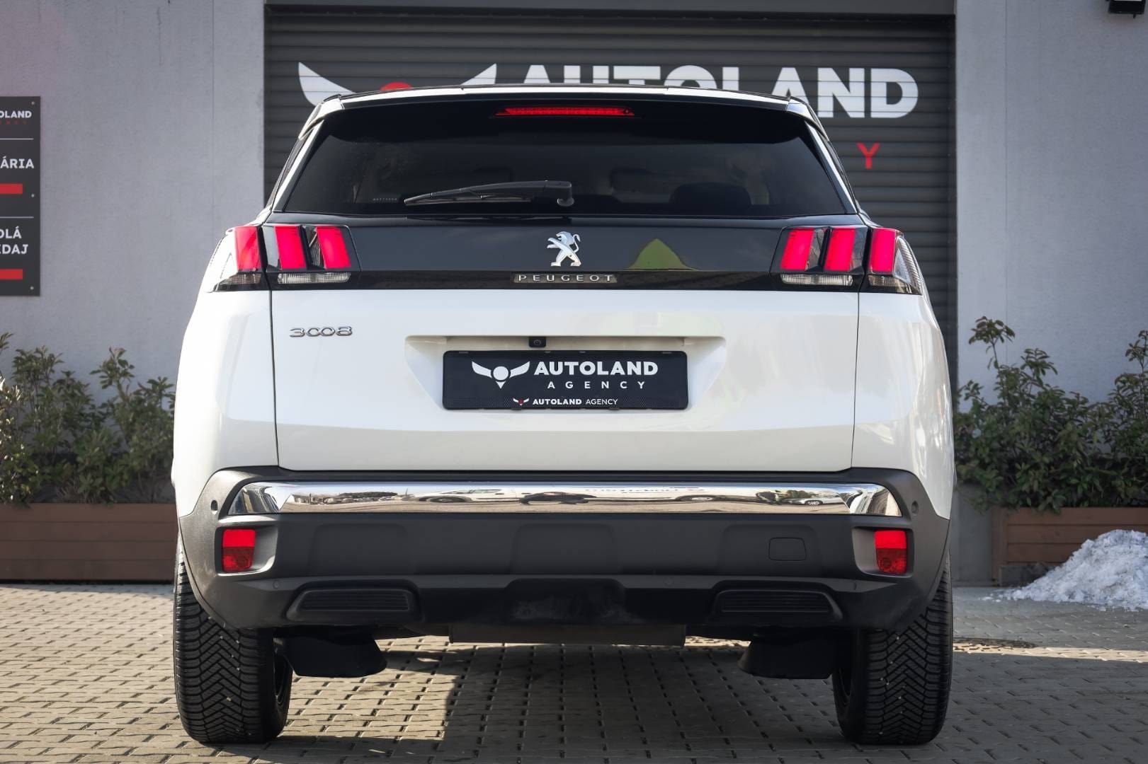 Peugeot-3008-12-PureTech-130k-Active-Pack-AT-7