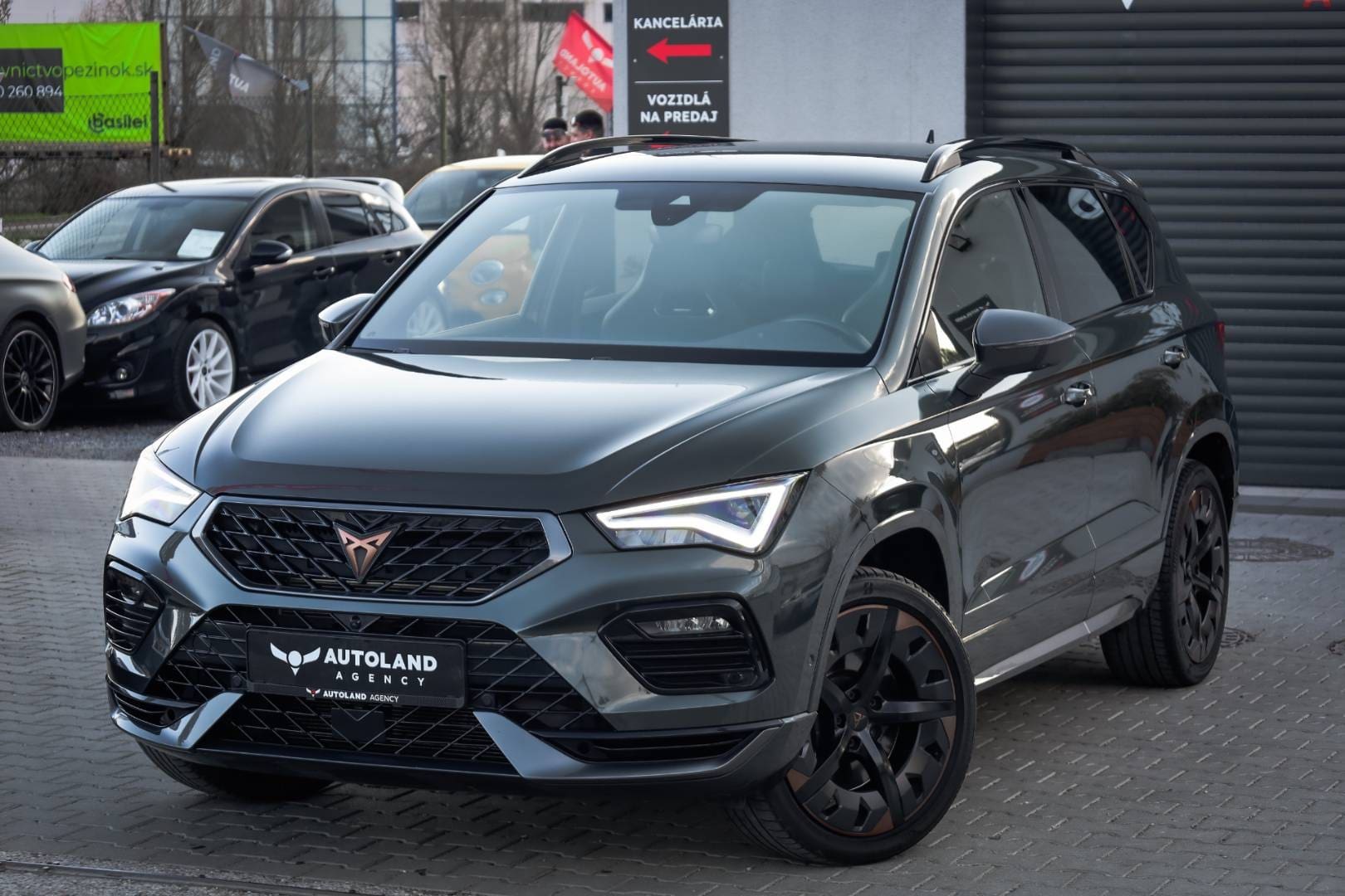 Cupra-Ateca-20-TSI-300k-4Drive-DSG-1