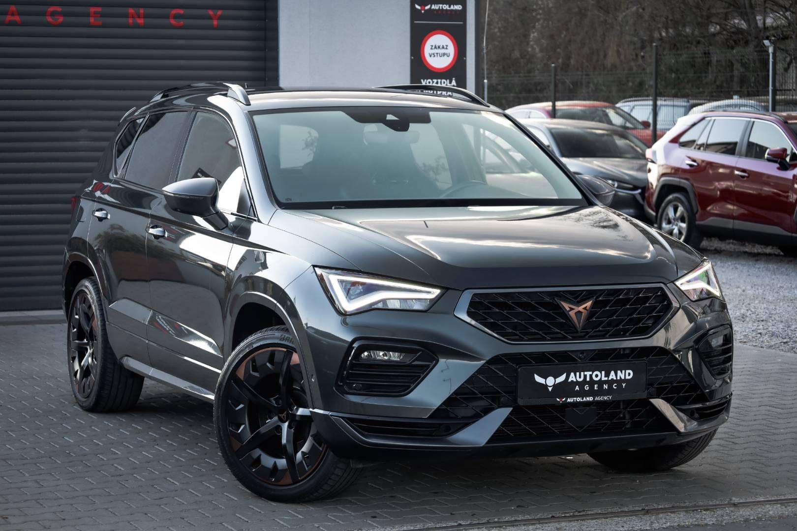 Cupra-Ateca-20-TSI-300k-4Drive-DSG-4