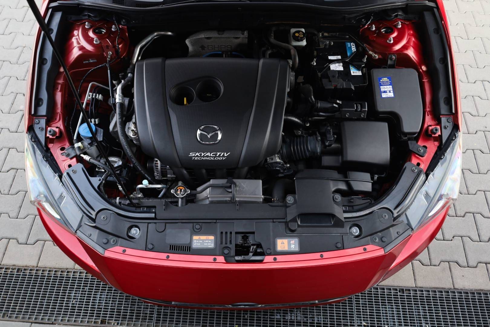 Mazda-3-20-Skyactiv-G120-Attraction-43