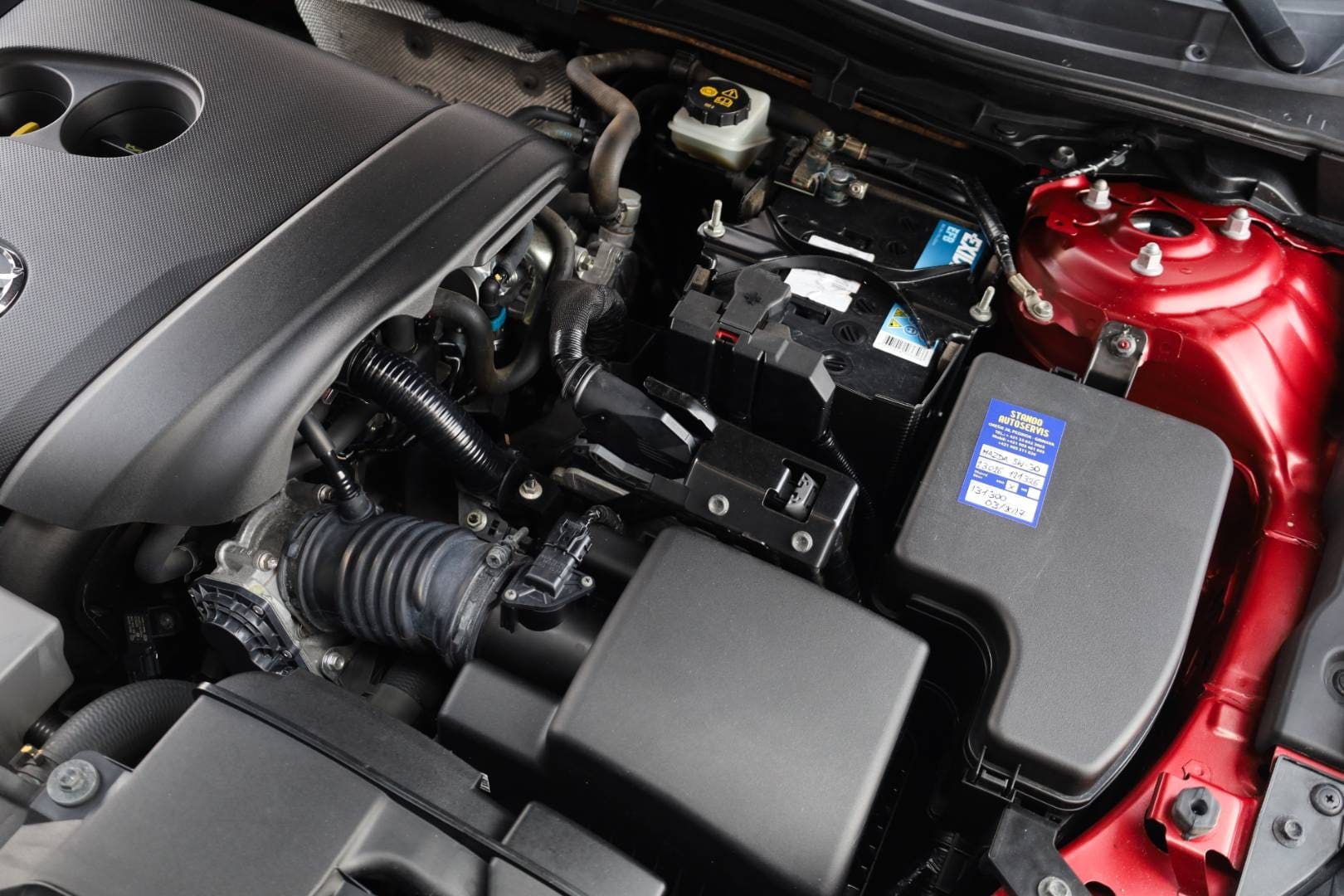 Mazda-3-20-Skyactiv-G120-Attraction-46