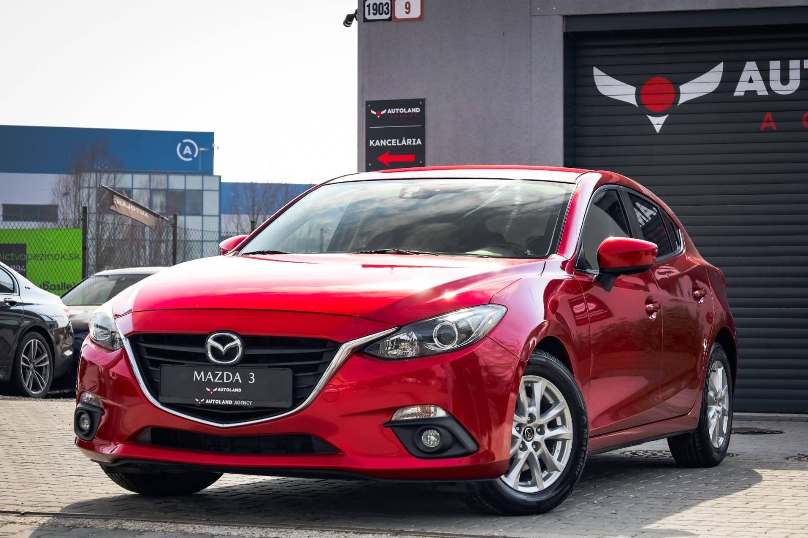 Mazda-3-20-Skyactiv-G120-Attraction