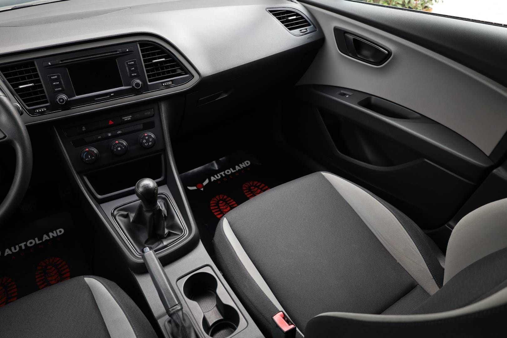 Seat-Leon-ST-12-TSI-Reference-13