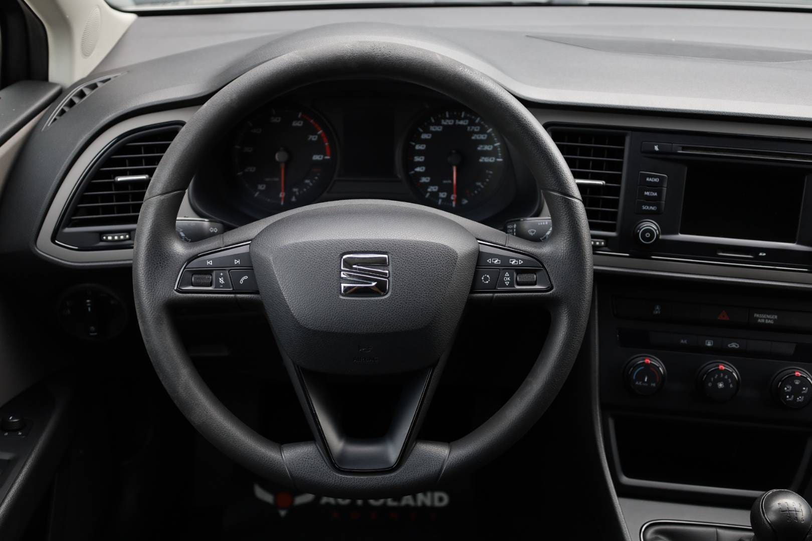 Seat-Leon-ST-12-TSI-Reference-16