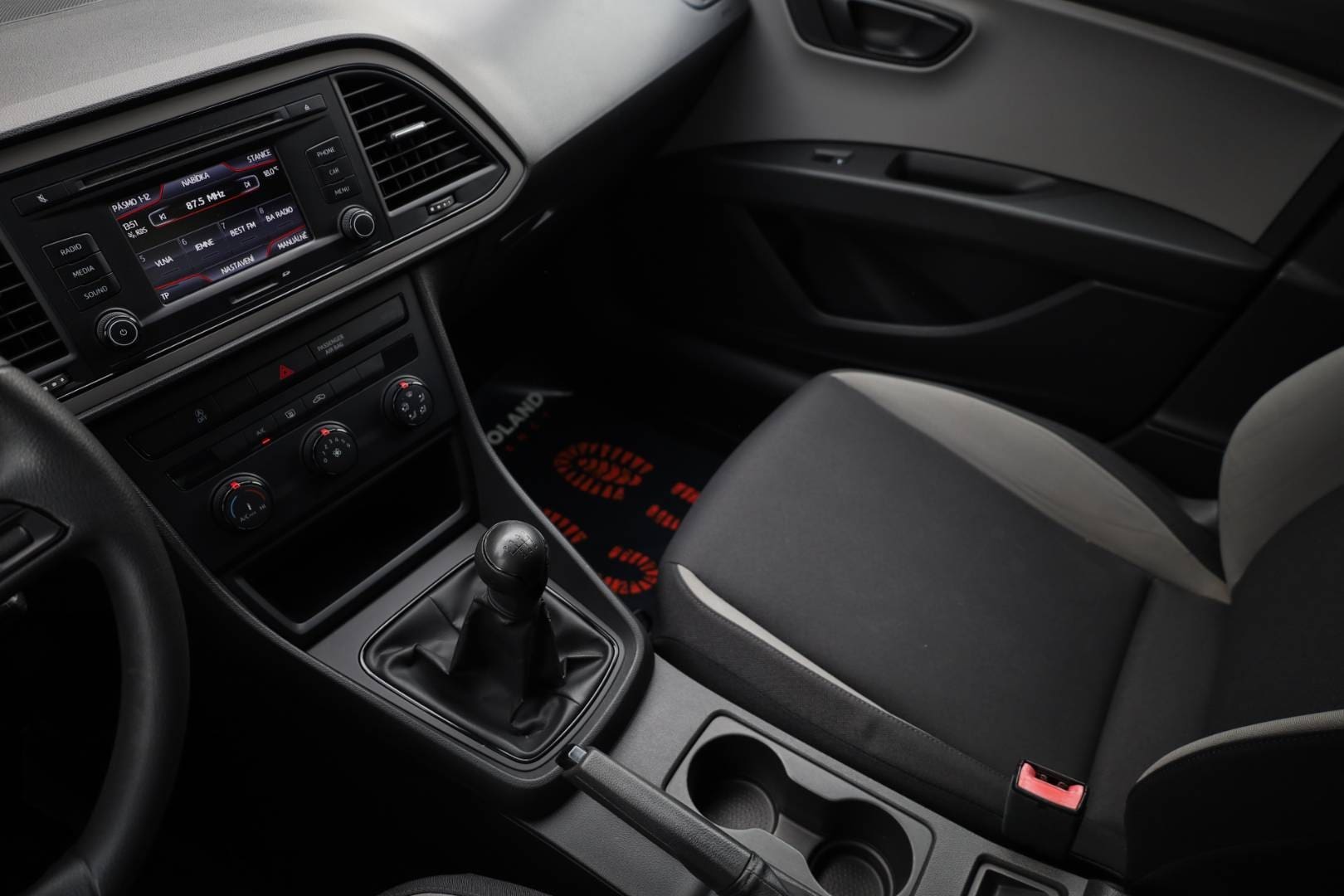 Seat-Leon-ST-12-TSI-Reference-22