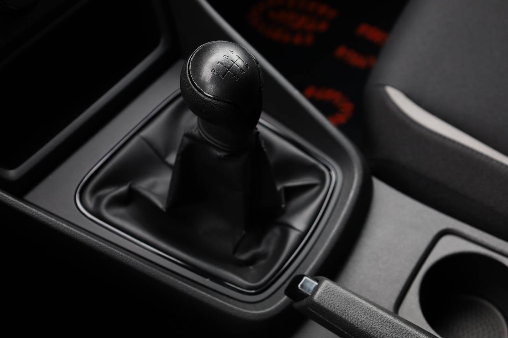 Seat-Leon-ST-12-TSI-Reference-30