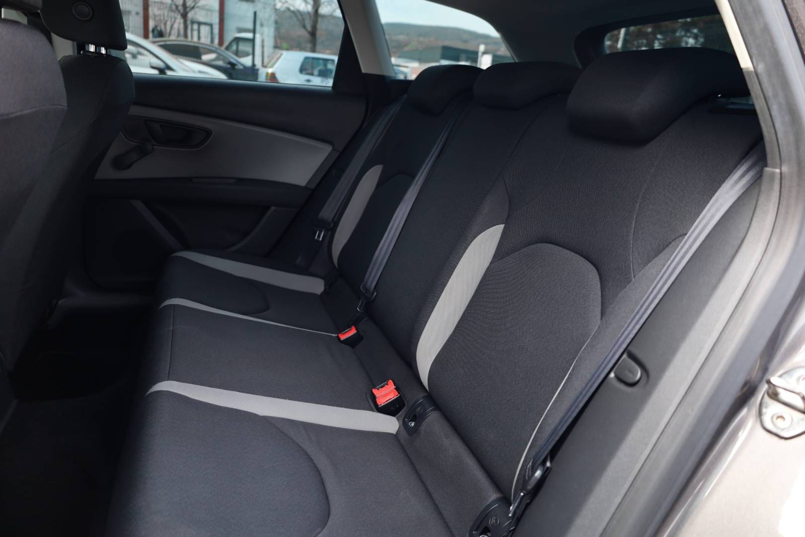 Seat-Leon-ST-12-TSI-Reference-35