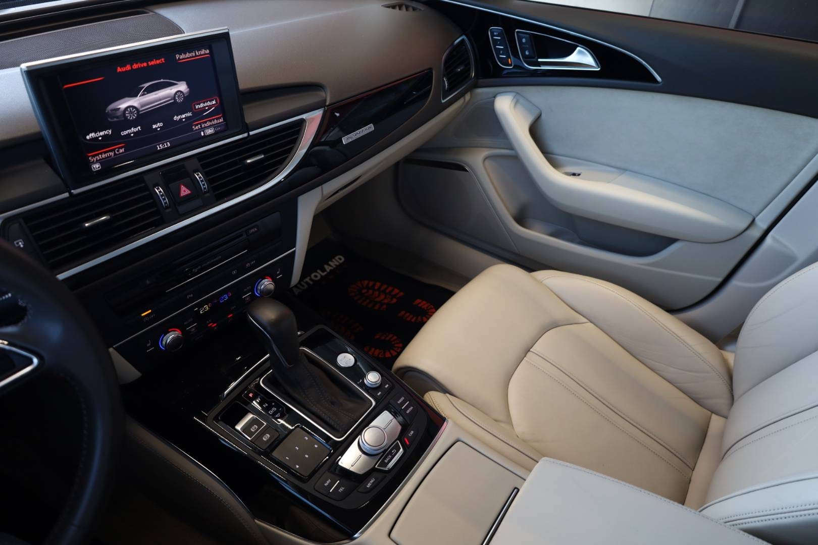 Audi-A6-30-TFSI-333k-quattro-S-tronic-24
