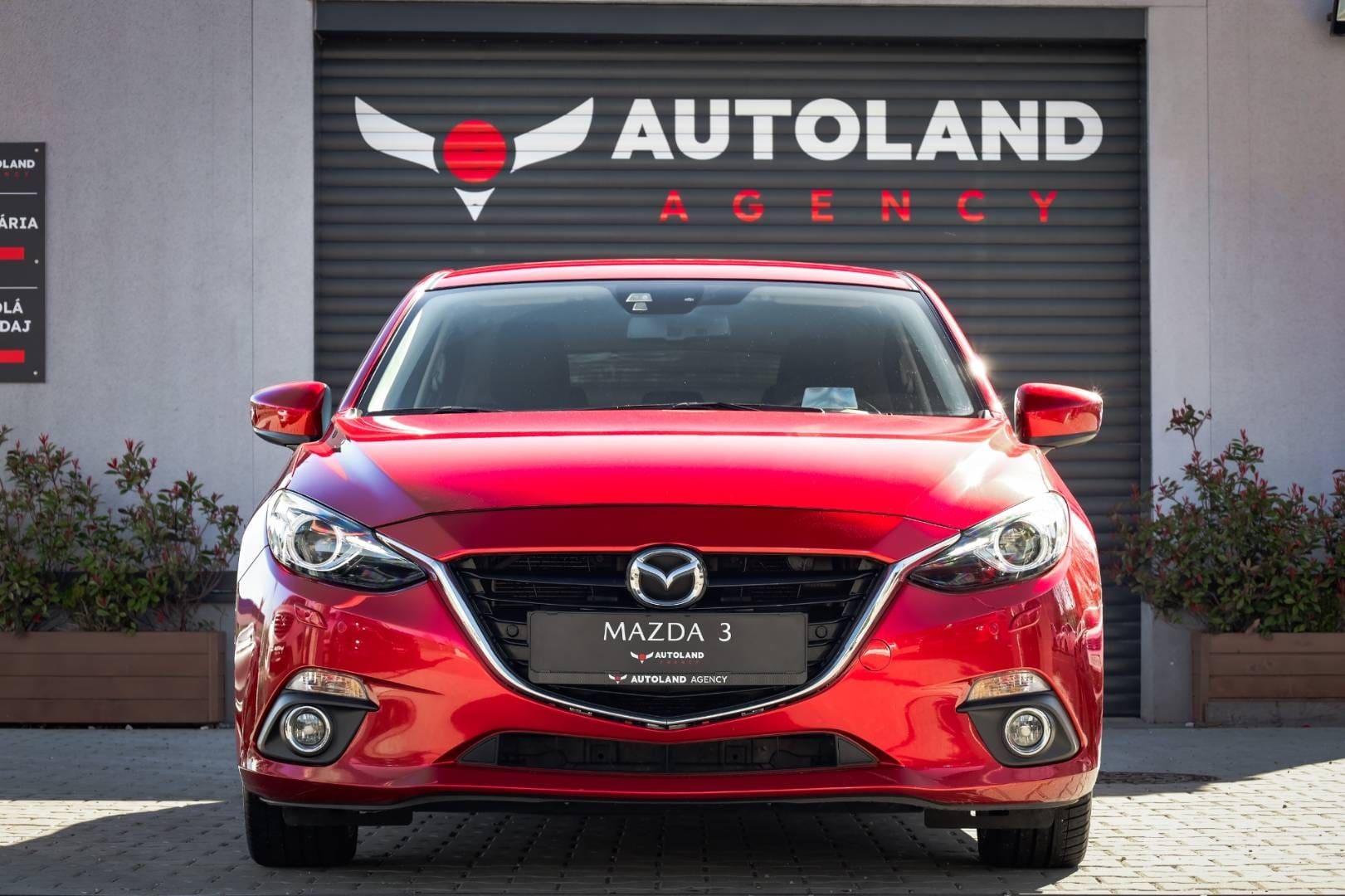 Mazda-3-20-Skyactiv-G120-Revolution-2