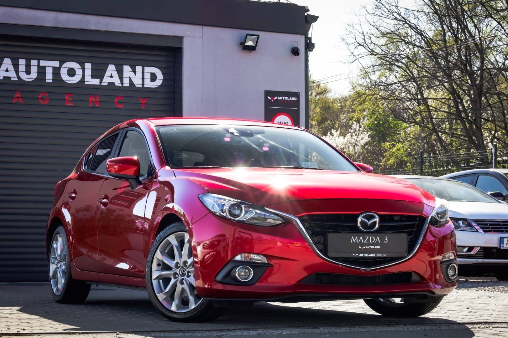 Mazda-3-20-Skyactiv-G120-Revolution-3