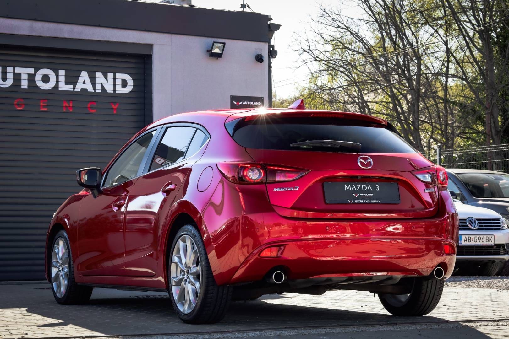 Mazda-3-20-Skyactiv-G120-Revolution-8