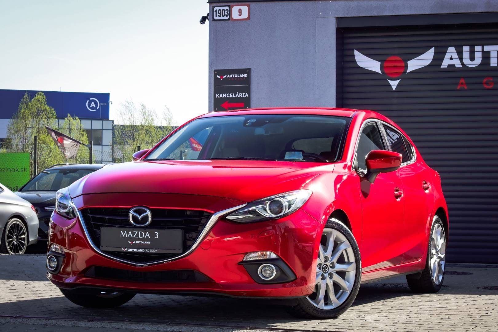 Mazda-3-20-Skyactiv-G120-Revolution