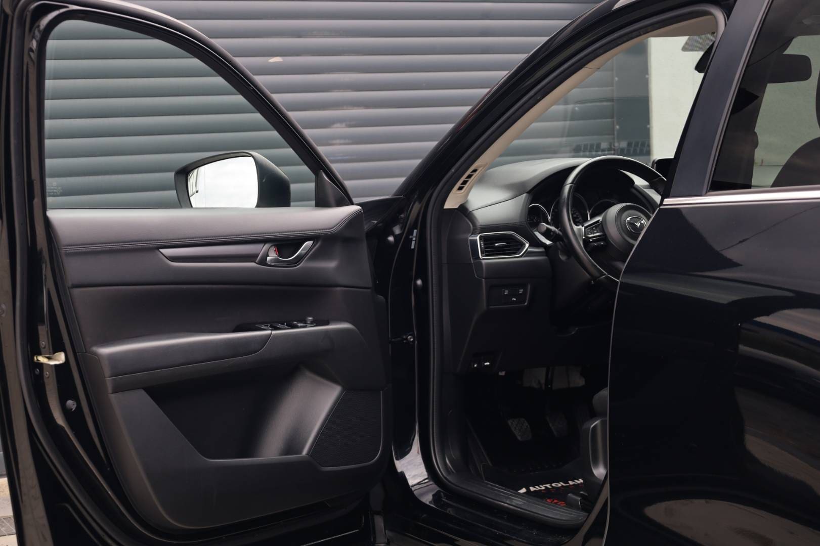 Mazda-CX-5-20-Skyactiv-G165-Attraction-10