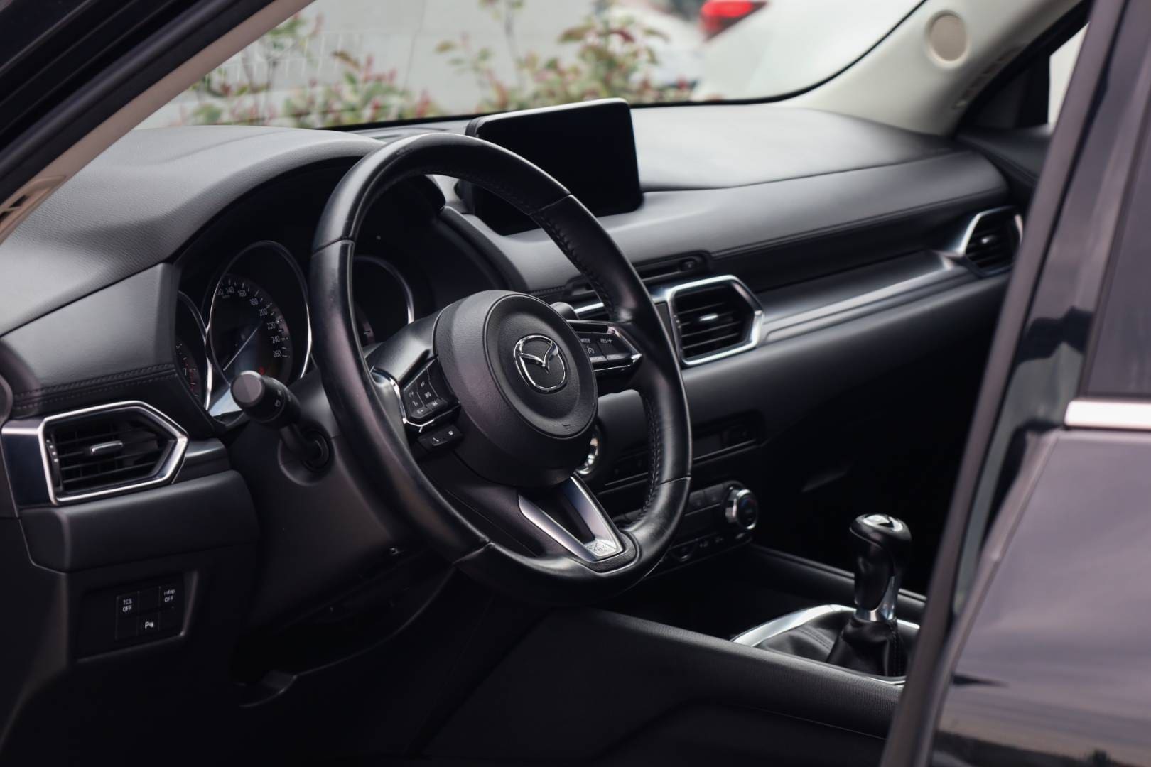 Mazda-CX-5-20-Skyactiv-G165-Attraction-11