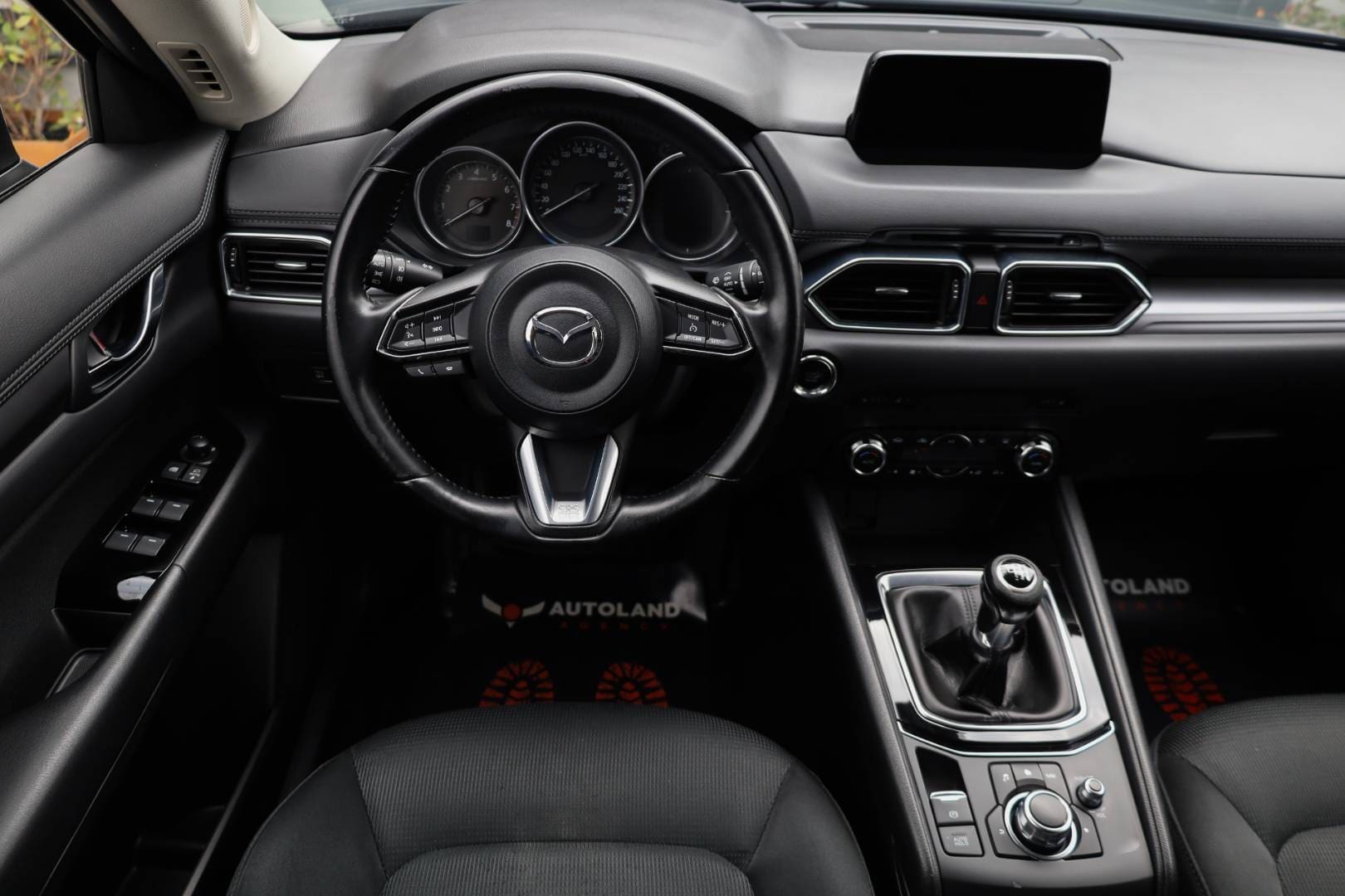 Mazda-CX-5-20-Skyactiv-G165-Attraction-15