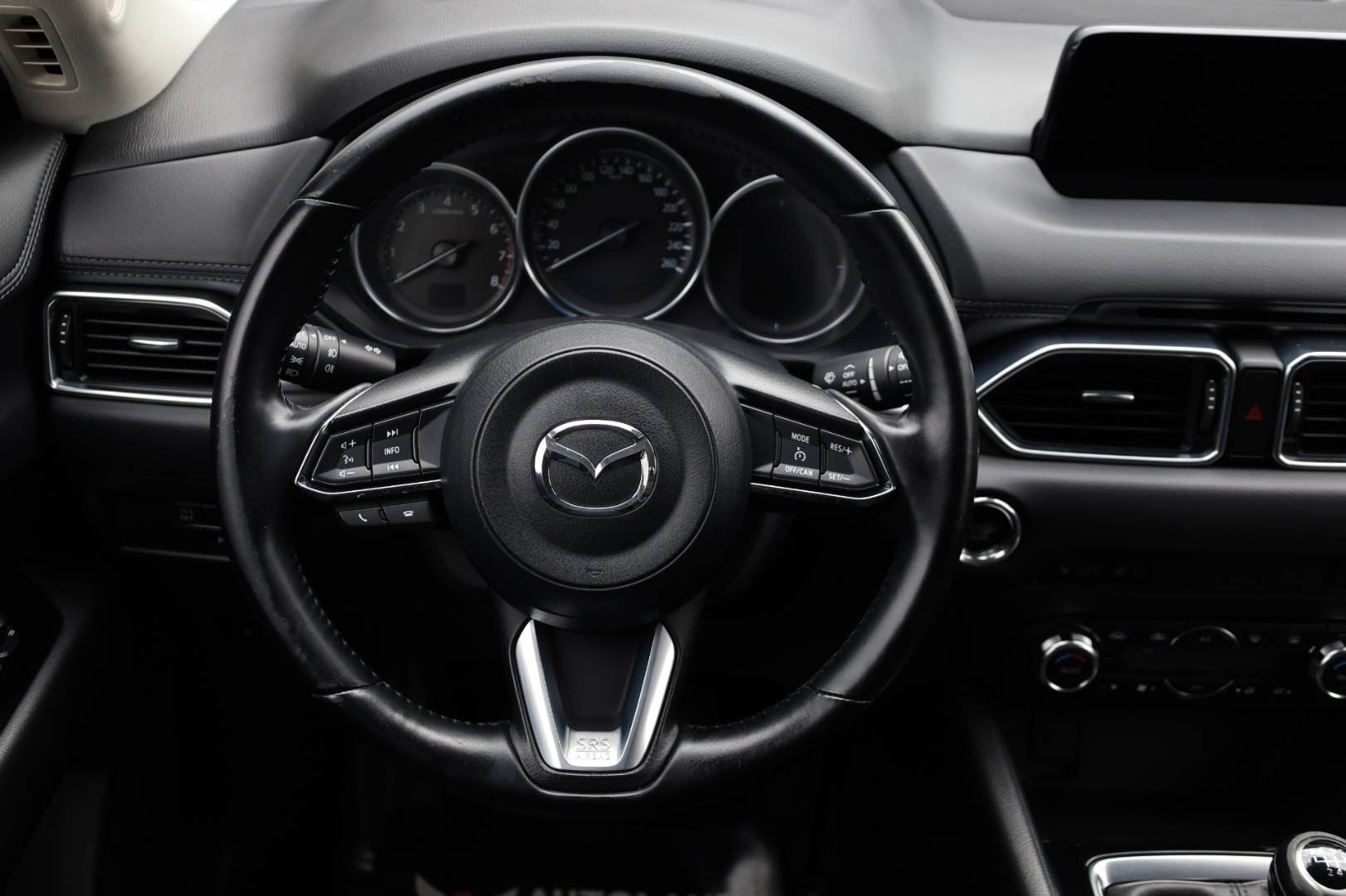 Mazda-CX-5-20-Skyactiv-G165-Attraction-16