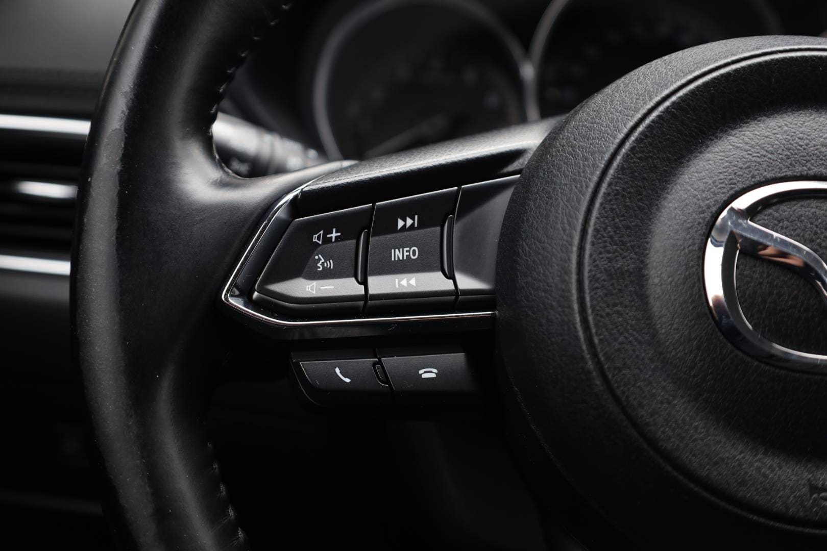 Mazda-CX-5-20-Skyactiv-G165-Attraction-17