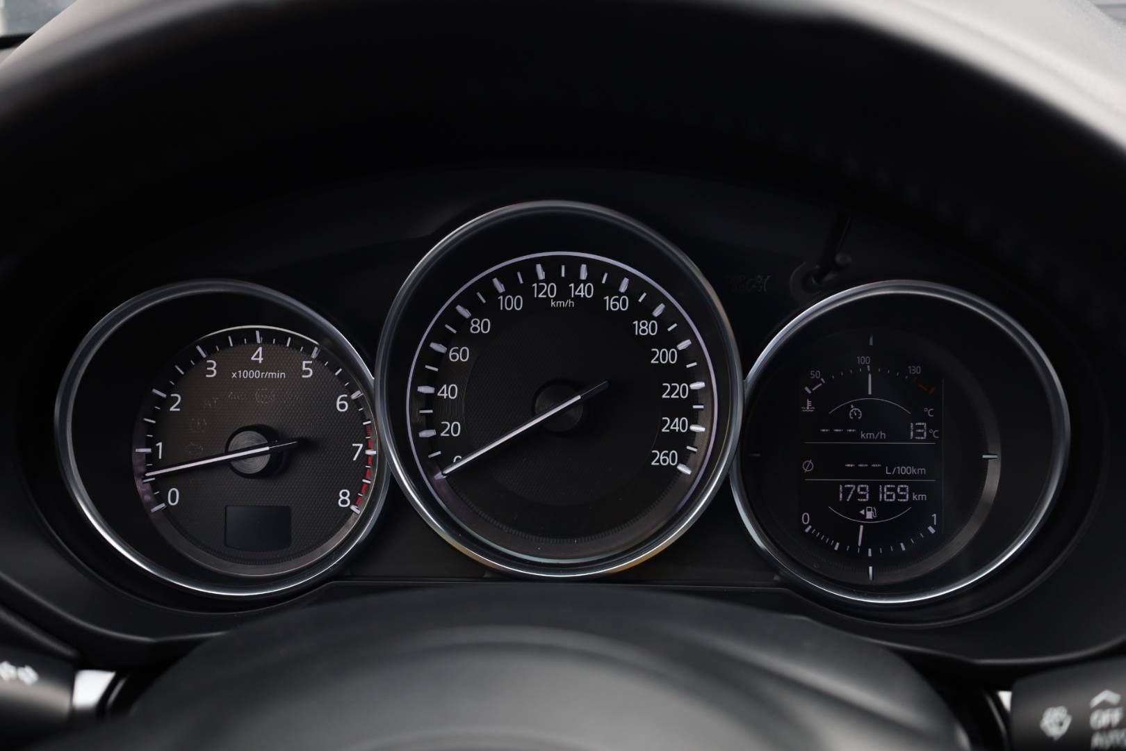 Mazda-CX-5-20-Skyactiv-G165-Attraction-21