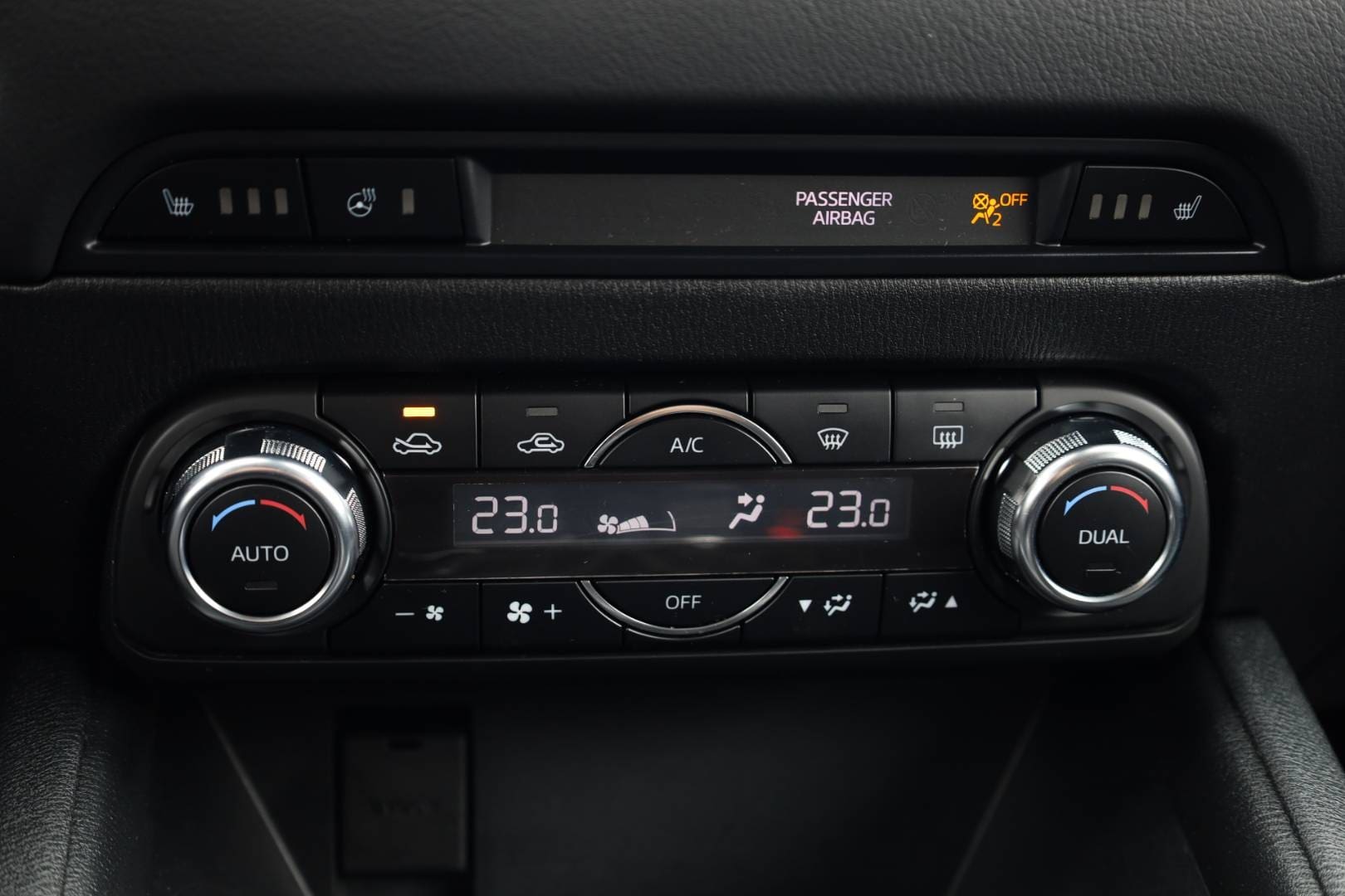 Mazda-CX-5-20-Skyactiv-G165-Attraction-31