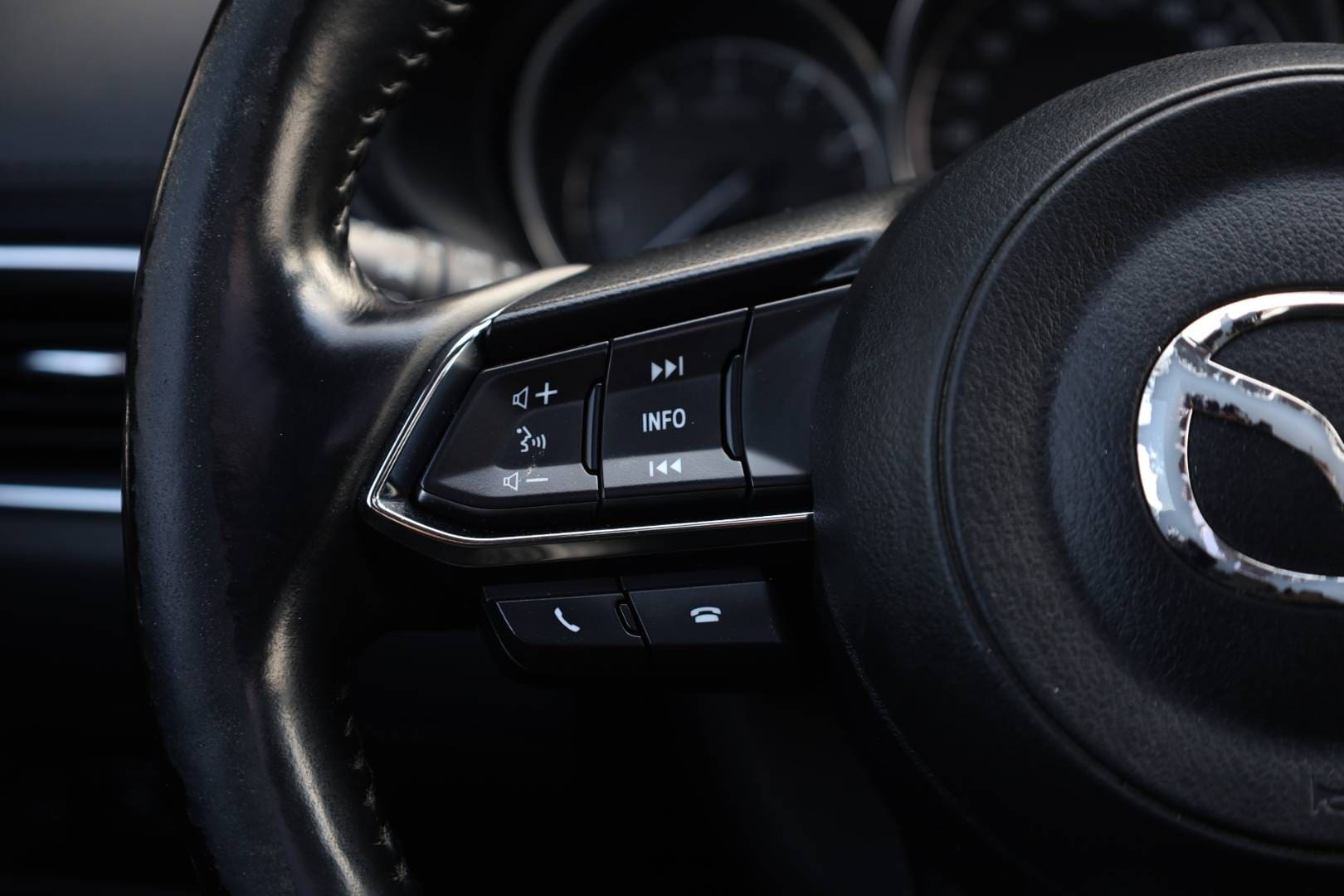 Mazda-CX-5-25-Skyactiv-G194-Revolution-PLUS-AWD-AT-18