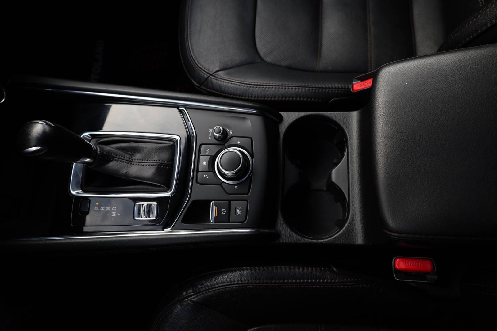 Mazda-CX-5-25-Skyactiv-G194-Revolution-PLUS-AWD-AT-35
